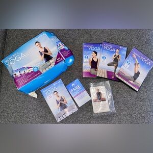 GAIAM Beginner's Yoga Kit-Includes everything stated on box BRAND NEW